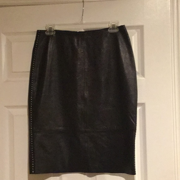 Leather skirt - Picture 1 of 4